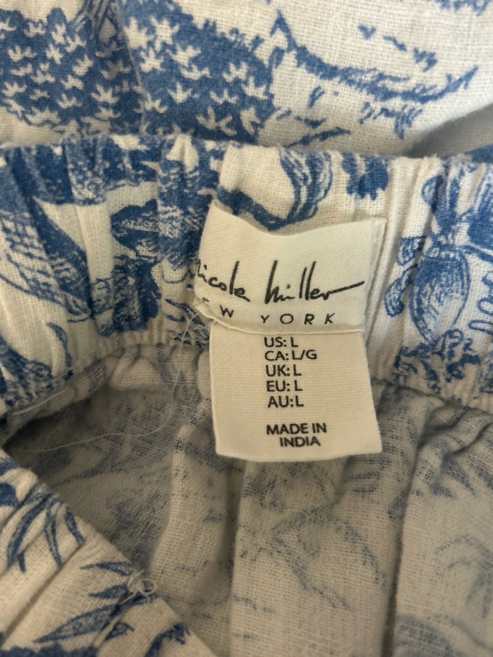 Nicole Miller Women’s Blue/White Floral Long Skirt Sz L - Picture 5 of 6